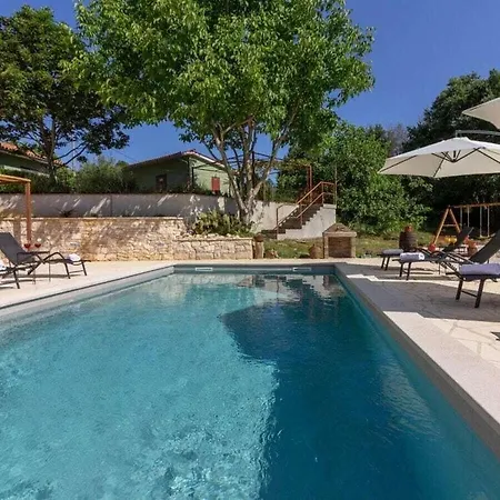 Stora Kuca With Private Pool Willa Buzet